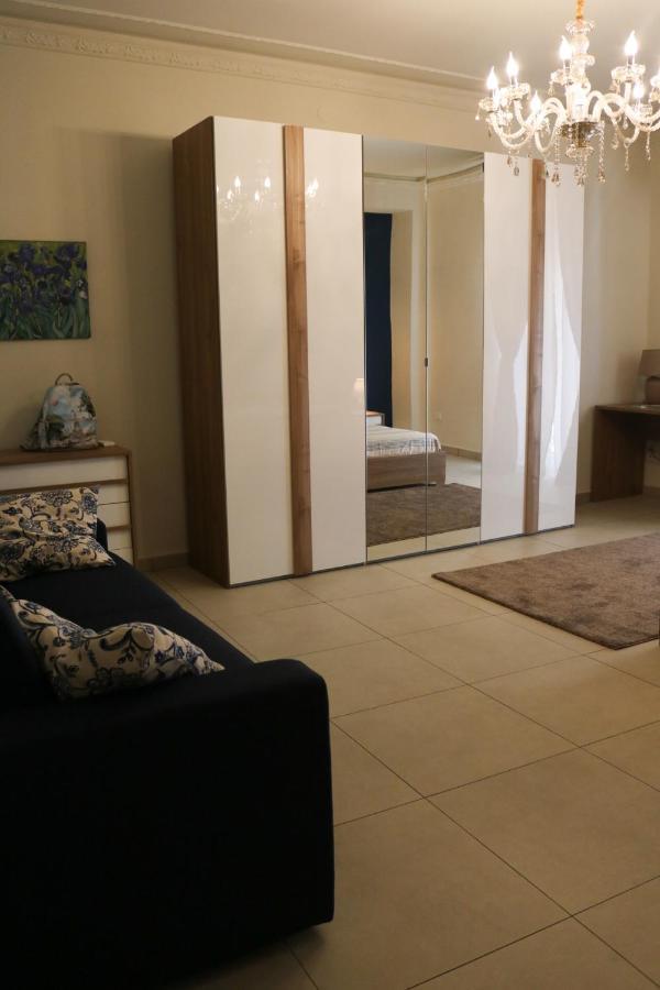 Casavera Apartment Acireale Kültér fotó